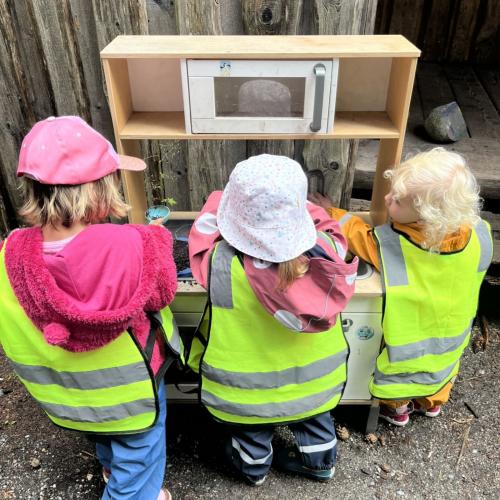Kinder